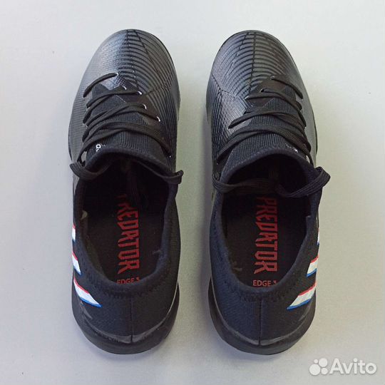 Сороконожки футбольные Adidas predator edge 3