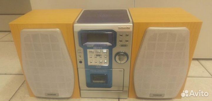 Музыкальный центр thomson 1280 с AUX входом