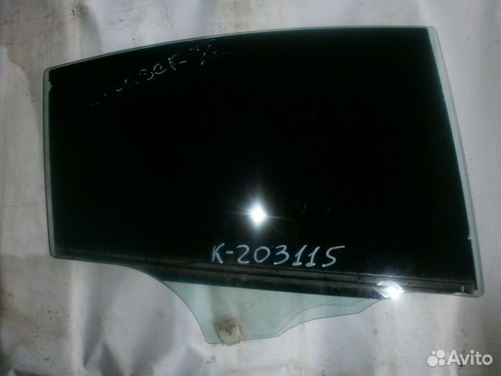 Стекло двери задней правой (Mazda 3)