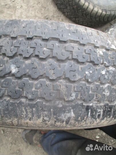 Bridgestone Dueler H/T D689 245/65 R17