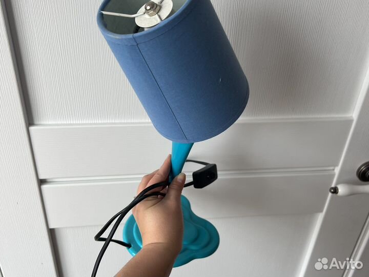 Лампа настольная