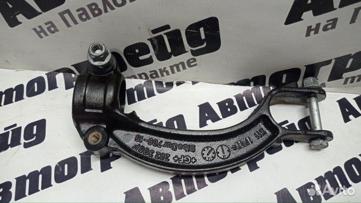 Вилка амортизатора передняя правая Audi A4 8K2