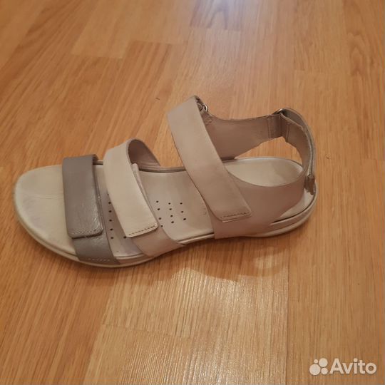 Сандалии ecco 36