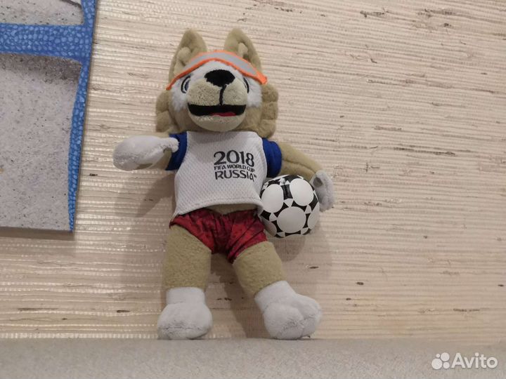 Мягкая игрушка (волк)