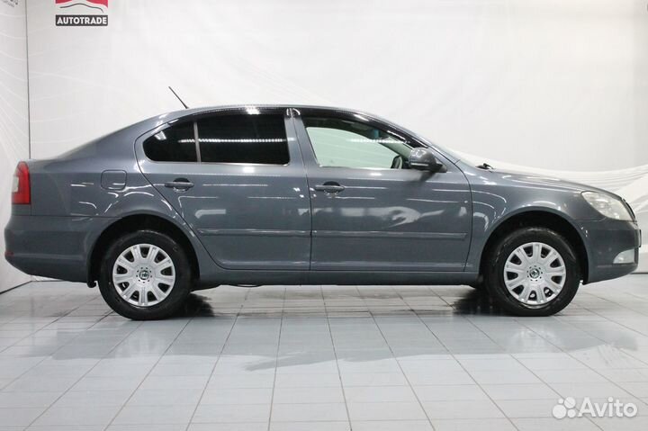 Skoda Octavia 1.6 AT, 2012, 220 000 км