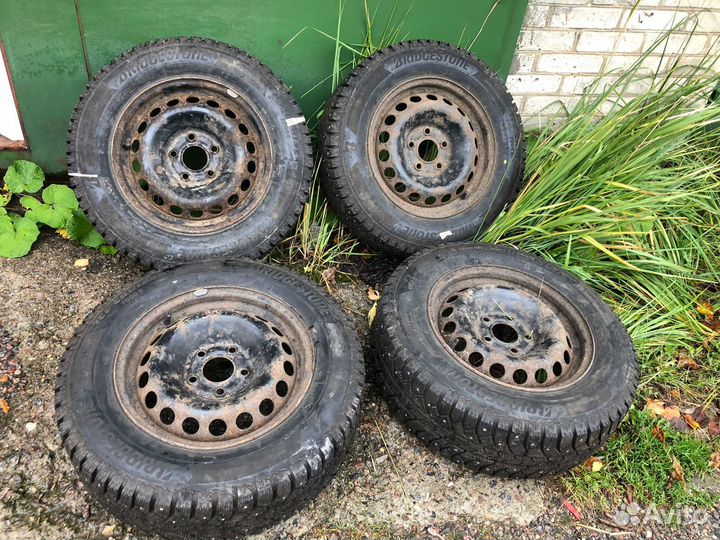 Renault R15 зимние 205/65R15 шипы