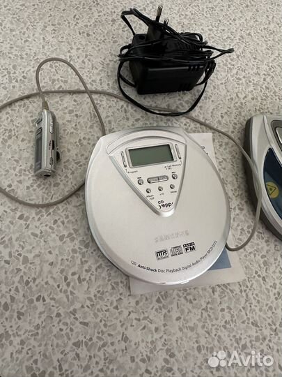 Плеер Samsung MP3, Sony CD