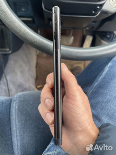 Телефон Sony xperia
