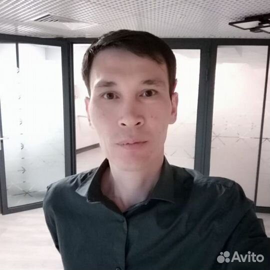 Монтажник стеклянных конструкций