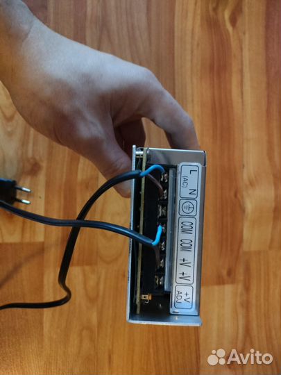 Блок питания 12v для светодиодной ленты