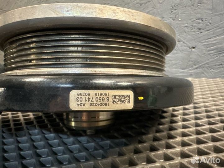 Шкив коленвала Bmw X7 G07 B58B30N 2020