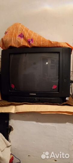 Телевизор самсунг