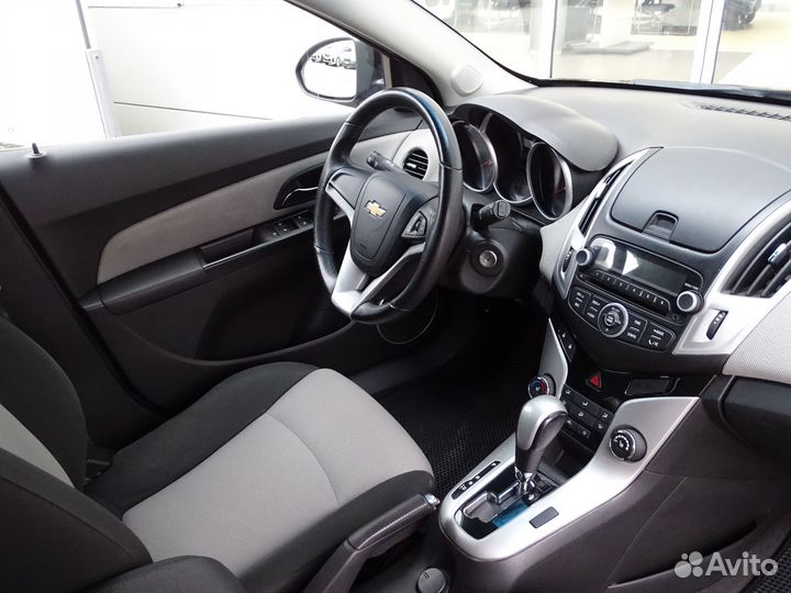 Chevrolet Cruze 1.8 AT, 2014, 92 471 км