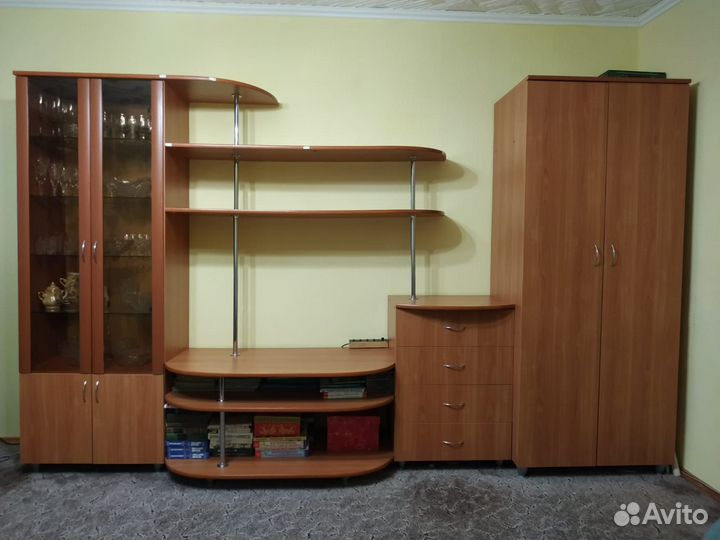 Стенка в гостиную со шкафом под тв бу