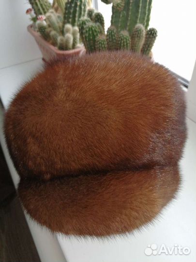 Норковая кепка женская