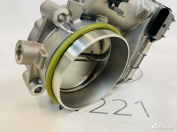 Дроссельная заслонка Mercedes M276