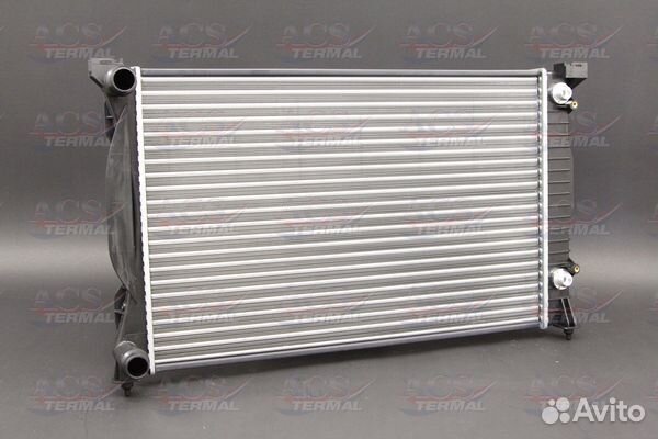 Радиатор охлаждения Ауди А4 АКПП 1.8- 00