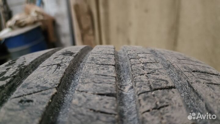 Aplus A608 205/60 R16 29Q