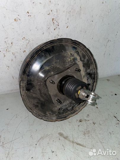 Вакуумный усилитель тормозов Mitsubishi Lancer 9