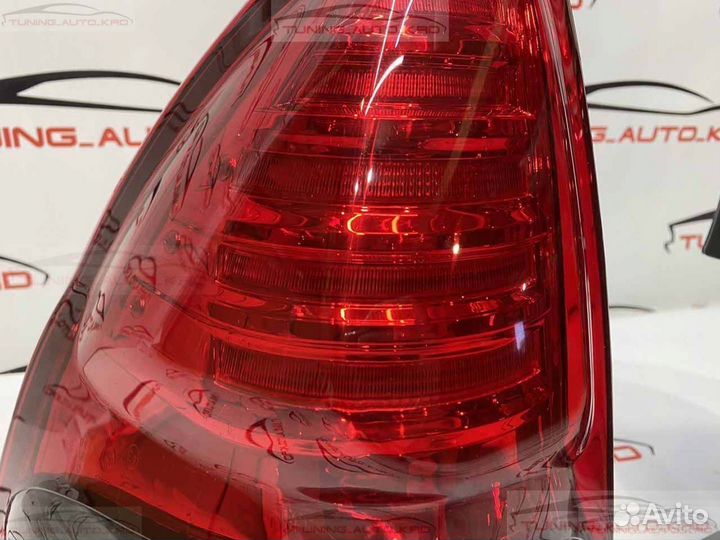 Фонари задние стопы Toyota LC, LC Prado 120 L8083