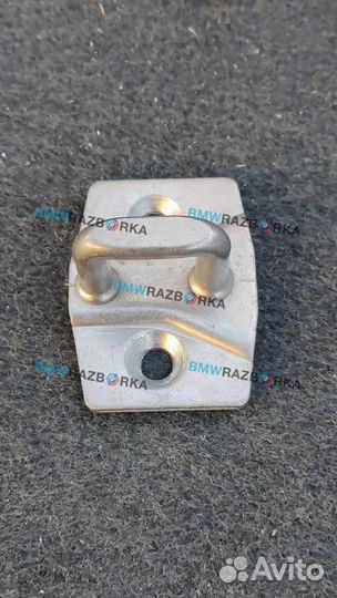 Петля двери BMW 5 F10/F11/GT F07 2012 7249639