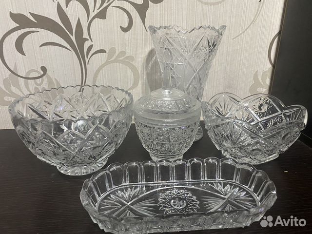 Хрустальная конфетница