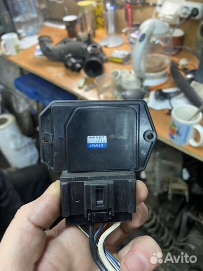 Реостат отопителя Toyota Avensis 2 T250