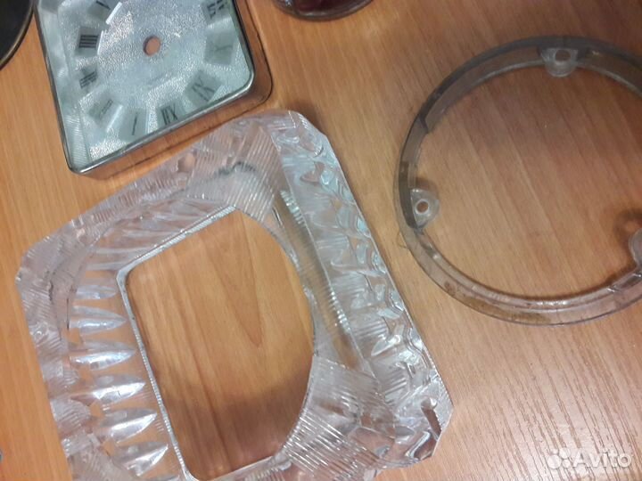 Корпус и циферблат от часов маяк