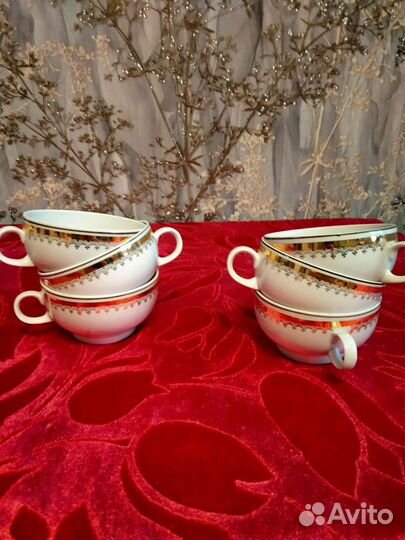 Чайные чашки