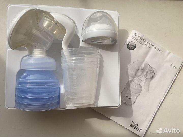 Молокоотсос ручной с контейнерами Philips Avent