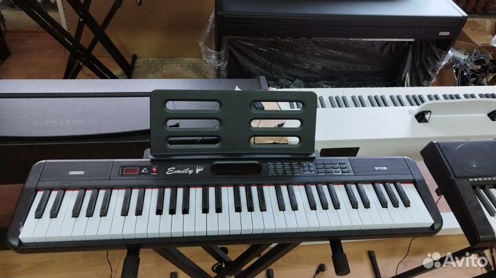 Синтезатор emily piano EK-7 BK