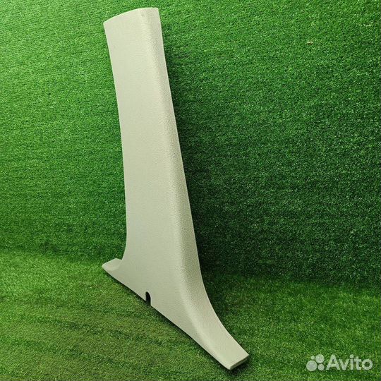 Обшивка центральной стойки левая нижняя Citroen C5