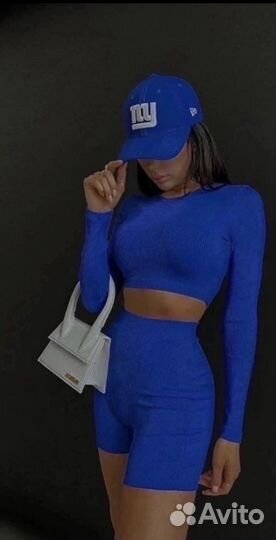 Костюм для фитнеса