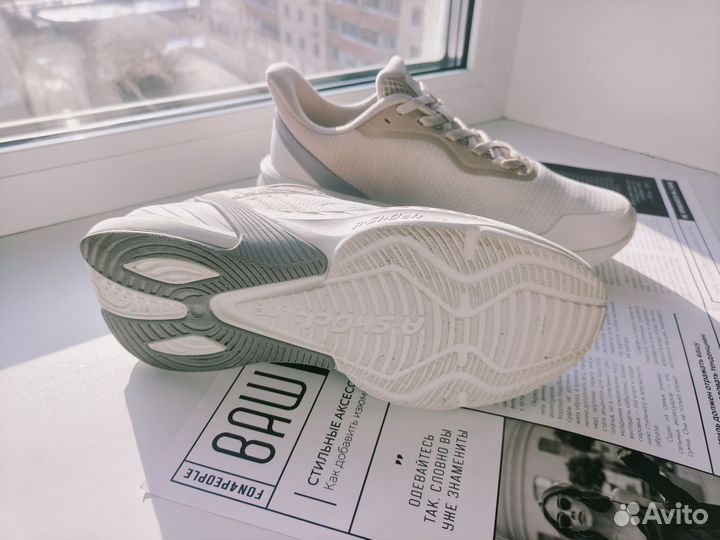 Беговые кроссовки женские Anta р. 37