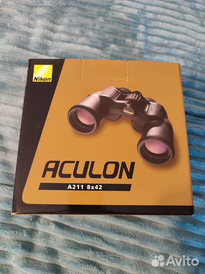 Продам бинокль Nikon Aculon A211 8x42