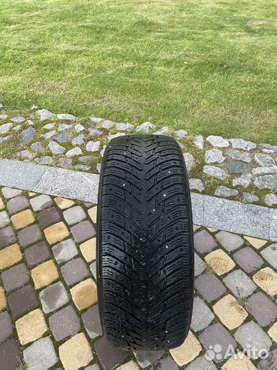 Nokian Tyres Hakkapeliitta 8 225/55 R17 113T