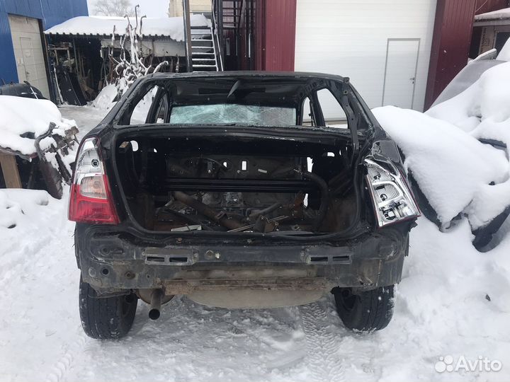 Рено логан фаза 2 задняя левая четверть крыло