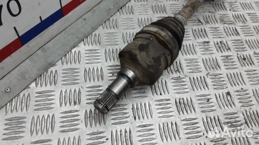 Привод передний левый chrysler voyager 4 (HSE17KS0