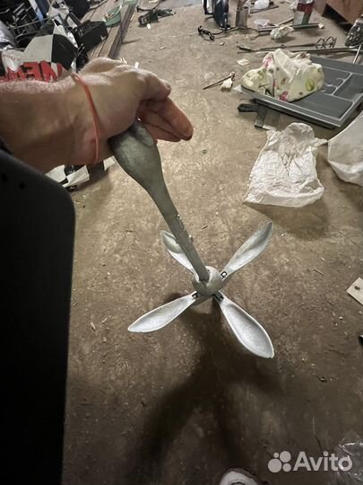 Якорь для лодки складной