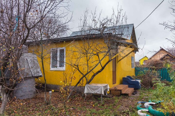 Дом 35 м² на участке 6,5 сот.