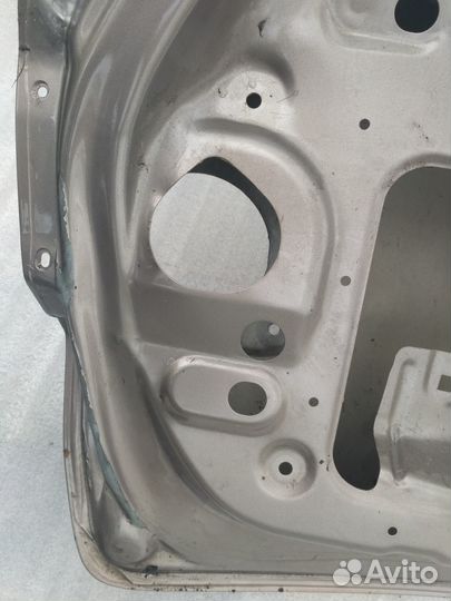 Крышка багажника Nissan Qashqai J10