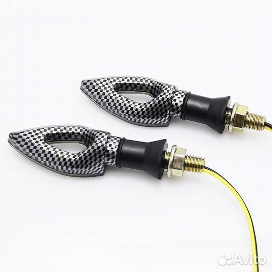 Поворотники универсальные светодиодные стрела