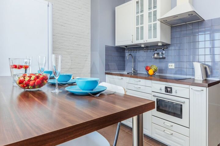 Апартаменты-студия, 50 м², 2/5 эт.