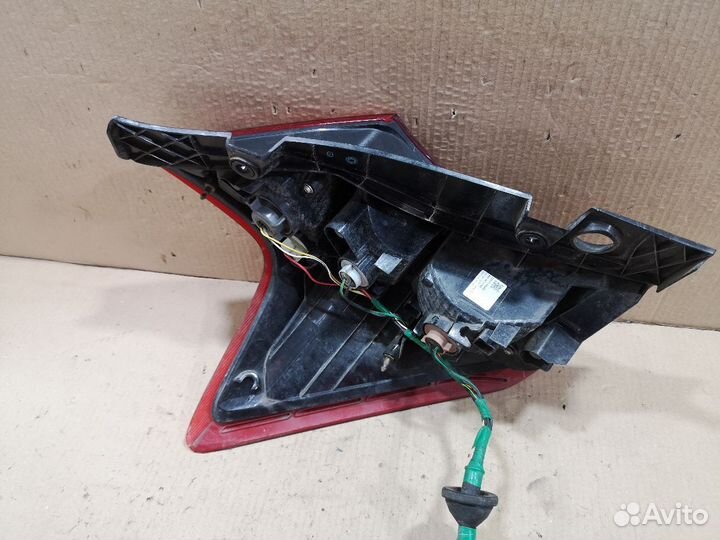 Фонарь правый Nissan Note E12