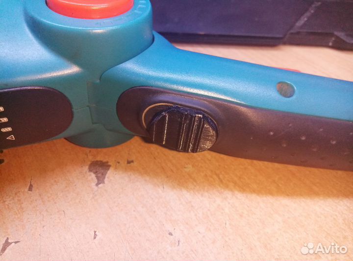 Кнопка для аккумуляторных ножниц gardena