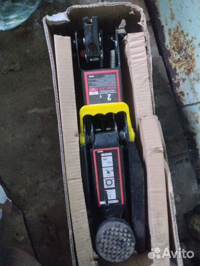 Домкрат Forsage 2 тонны