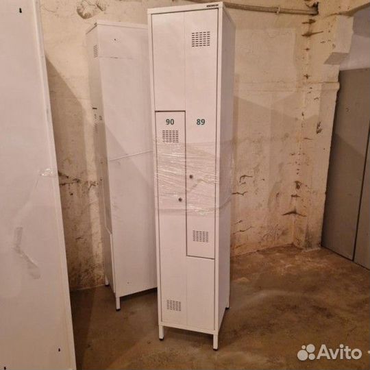 Шкаф-локер для одежды 2 двери ик