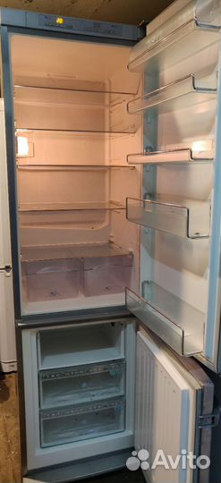 Холодильник Miele