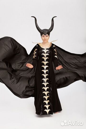 Костюм Малефисенты, чёрного, белого ангела, Барби