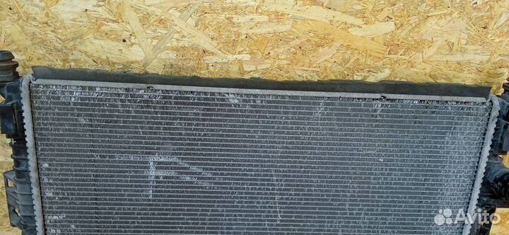 Радиатор основной Volvo XC60 2010